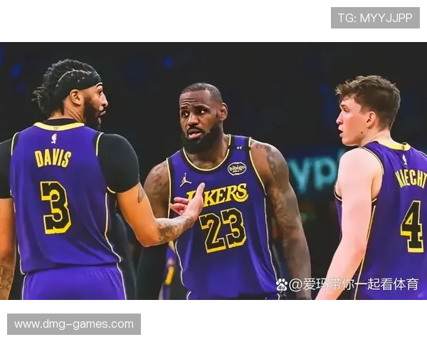 伍德与詹姆斯组合显威力联手提升球队攻防新上限前景可期 伍德与詹姆斯组合显威力联手提升球队攻防新上限前景可期